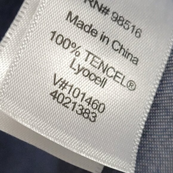 Blue Paisley Shirt Coldwater Creek Size Large - Picture 15 of 15